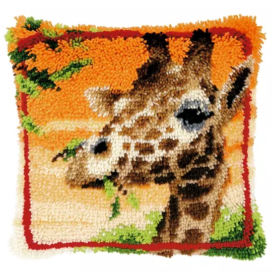 Image 1 of Vervaco Giraffe Latch Hook Cushion Kit