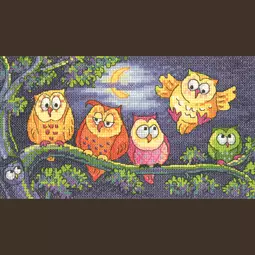 Heritage A Hoot of Owls - Evenweave Cross Stitch Kit