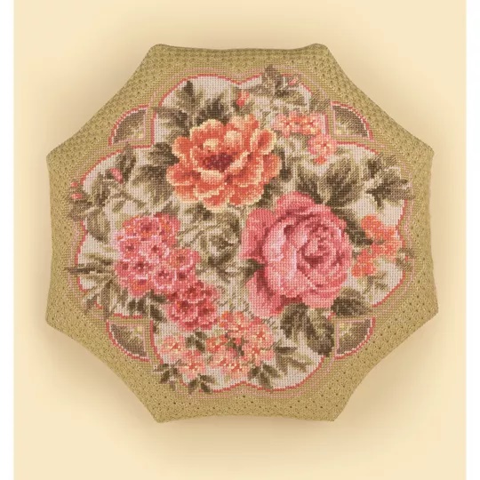 Image 1 of RIOLIS Evening Garden Cushion Cross Stitch Kit