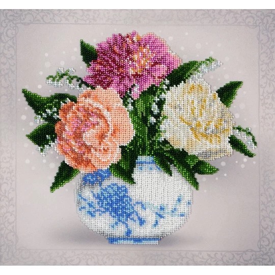 Image 1 of VDV Floral Sketch Carnations Embroidery Kit