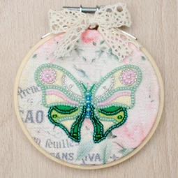 VDV Green Butterfly Embroidery Kit