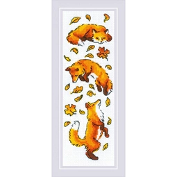 RIOLIS Foxes in Leaves Cross Stitch Kit