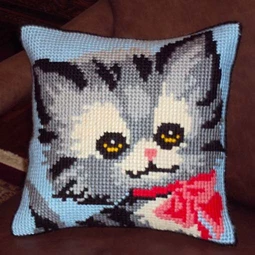 Gobelin-L Kitten Cushion Cross Stitch