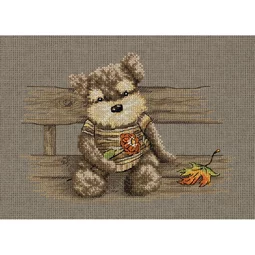 Klart Bear in Autumn Cross Stitch Kit