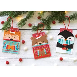 Dimensions Gift Card Holders - Set of 3 Christmas Craft Kit