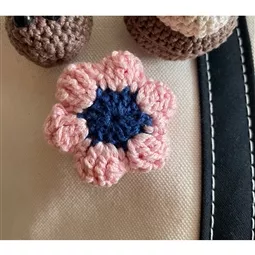 Lion Brand Yarn Flower Brooch Pattern
