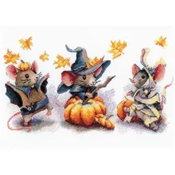 RIOLIS Spooky Mouse Trio Cross Stitch Kit