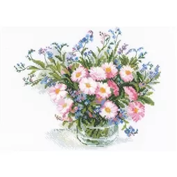 RIOLIS Gentle Daisies Cross Stitch Kit
