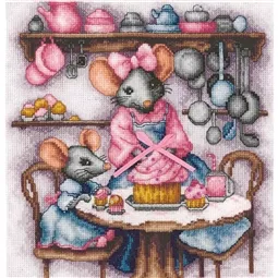 Lanarte A Micey Sweet Cupcake Cross Stitch Kit