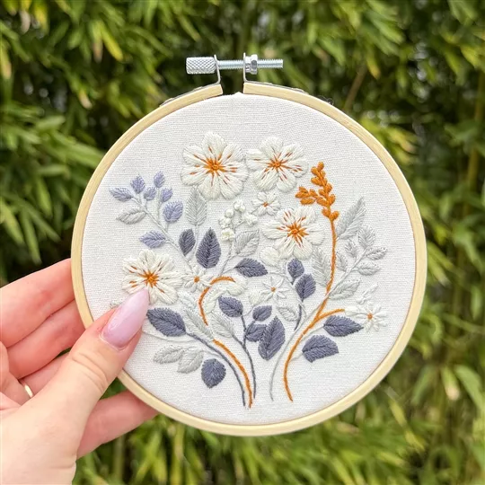 Milpoint White Dream Embroidery Kit