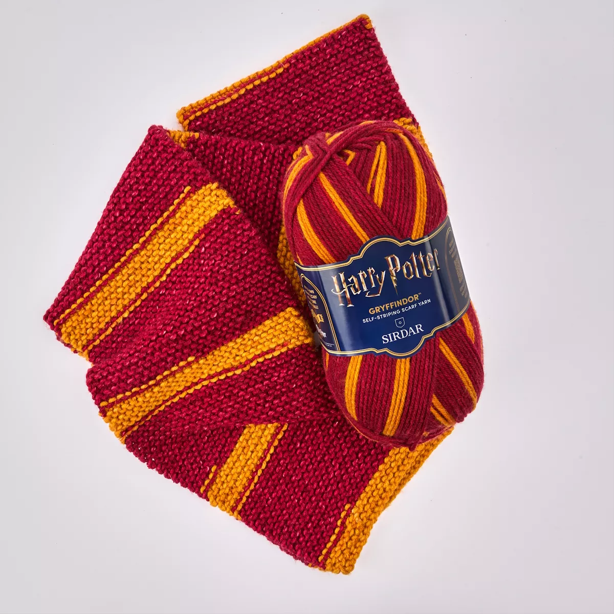 Sirdar Self-Striping Scarf - Gryffindor Yarn — image 2