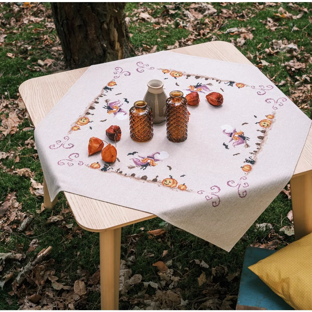 Vervaco Halloween Tablecloth Cross Stitch Kit — image 3
