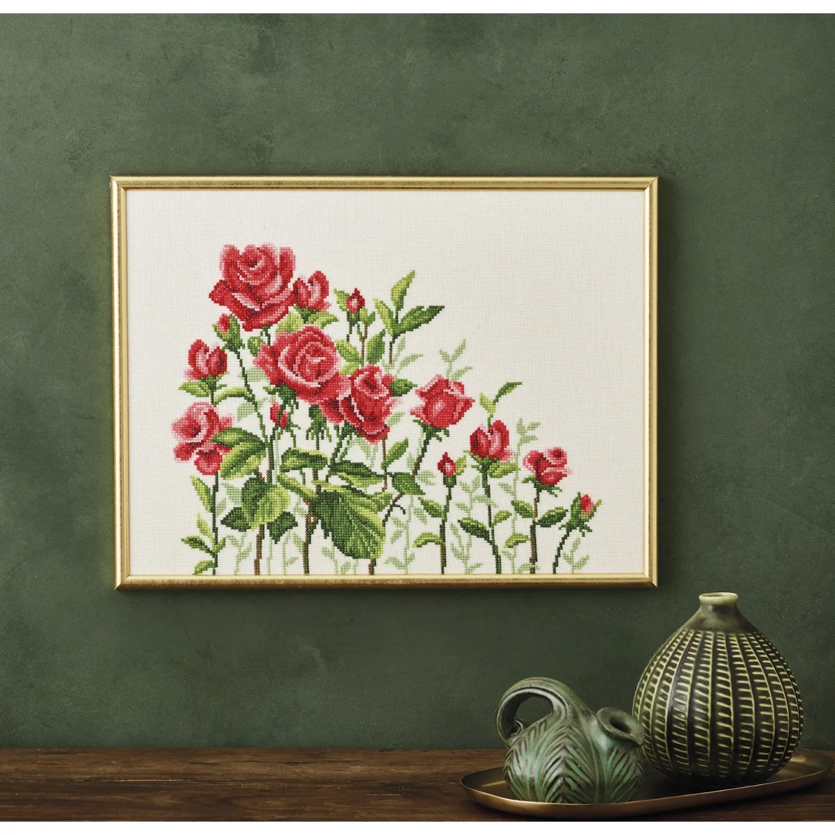 Permin Roses on Linen Cross Stitch Kit — image 2