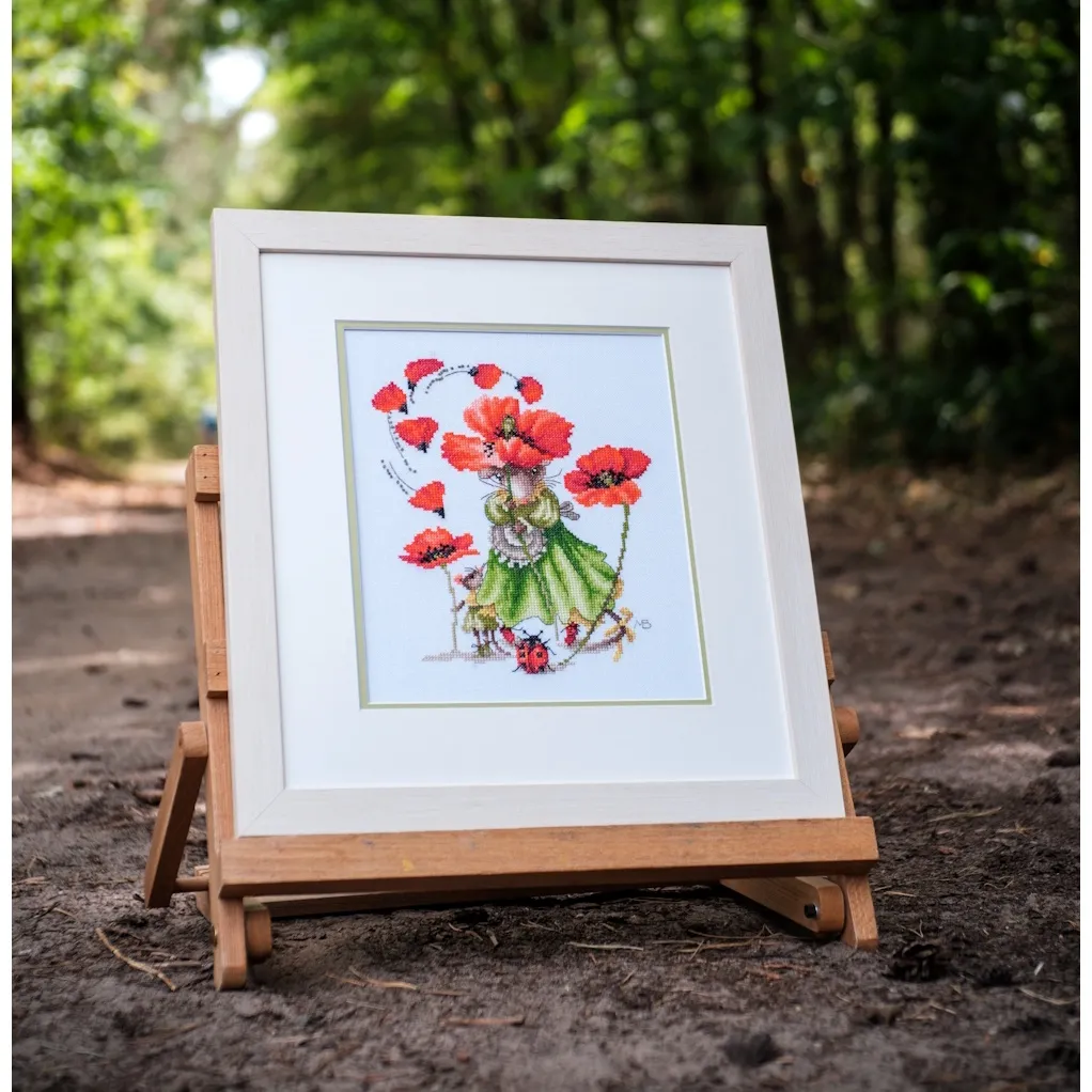 Lanarte Vera's Summer Stroll Cross Stitch Kit — image 2